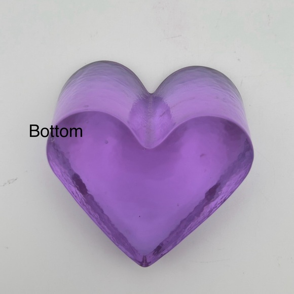 FIRE AND LIGHT RECYCLED GLASS PURPLE HEART PAPER WEIGHT SIGNED 2007 - Picture 8 of 11